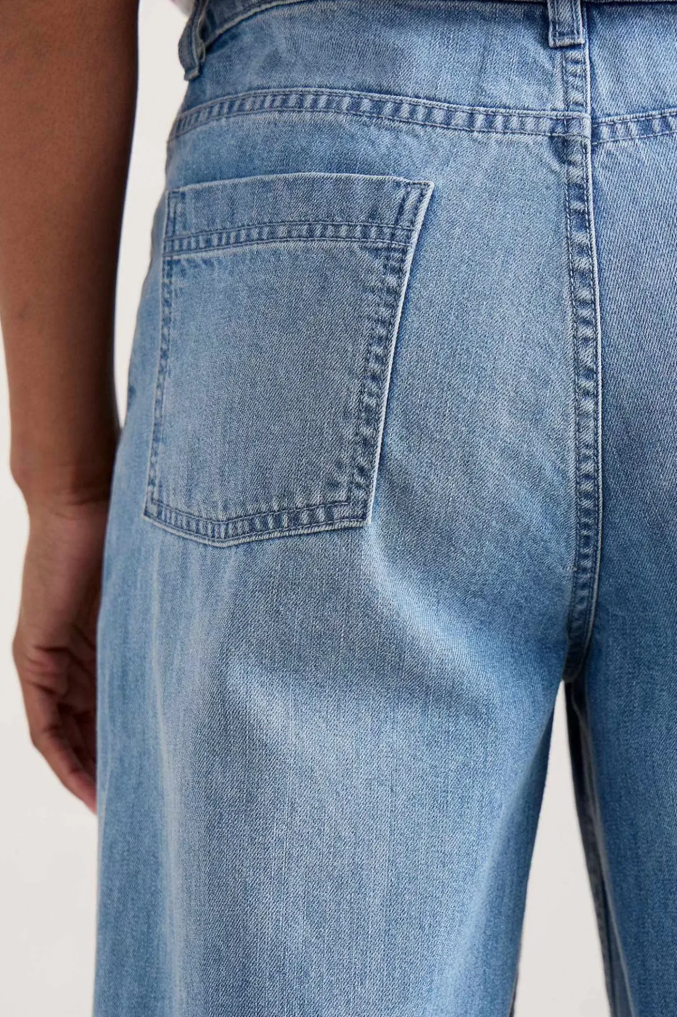 Seasalt Cornwall Barnes Organic Cotton Denim Crops<Women Trousers & Shorts