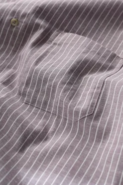 Seasalt Cornwall Men's Blue Heron Striped Short Sleeve Shirt<Men Tops & T-Shirts