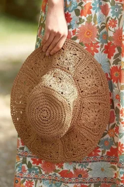 Seasalt Cornwall Sundew Crochet Hat<Women Hats